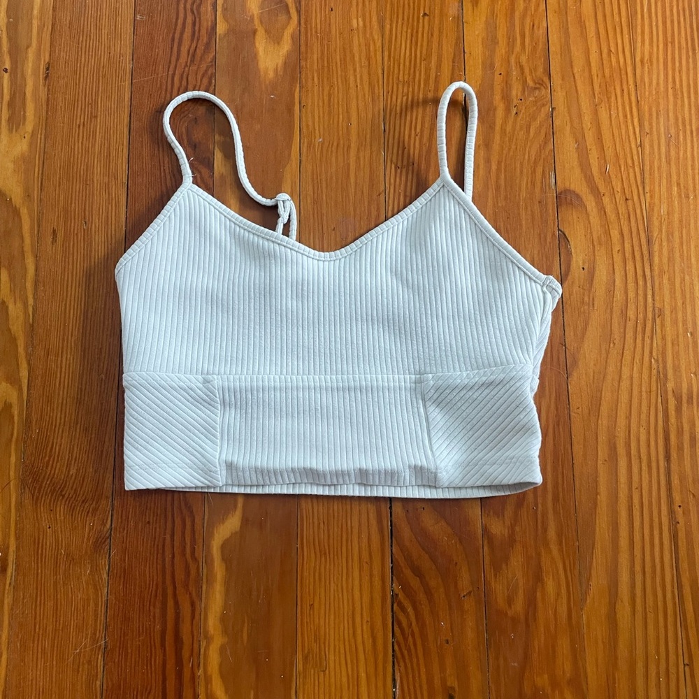 American Eagle Outfitters Ribbed Crop Top